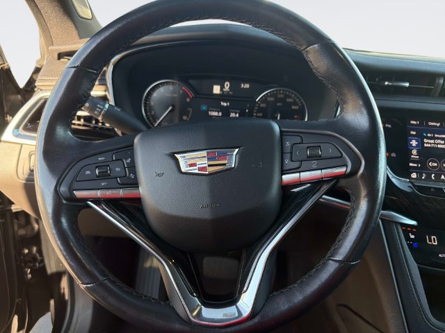Used 2023 Cadillac XT6 Premium Luxury AWD/4WD image 29