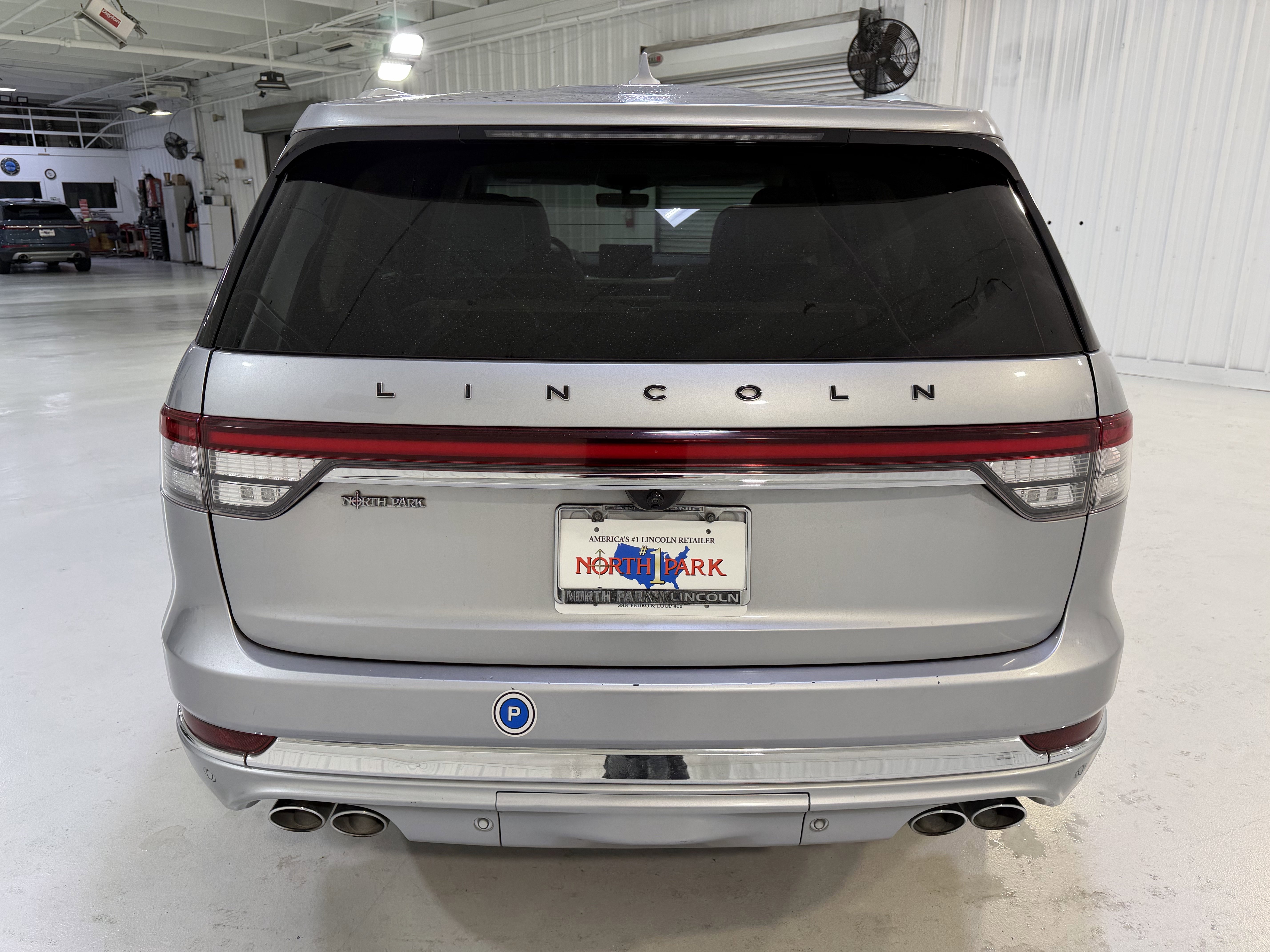 Used 2020 Lincoln Aviator Black Label w/ Dynamic Handling Package AWD/4WD image 4