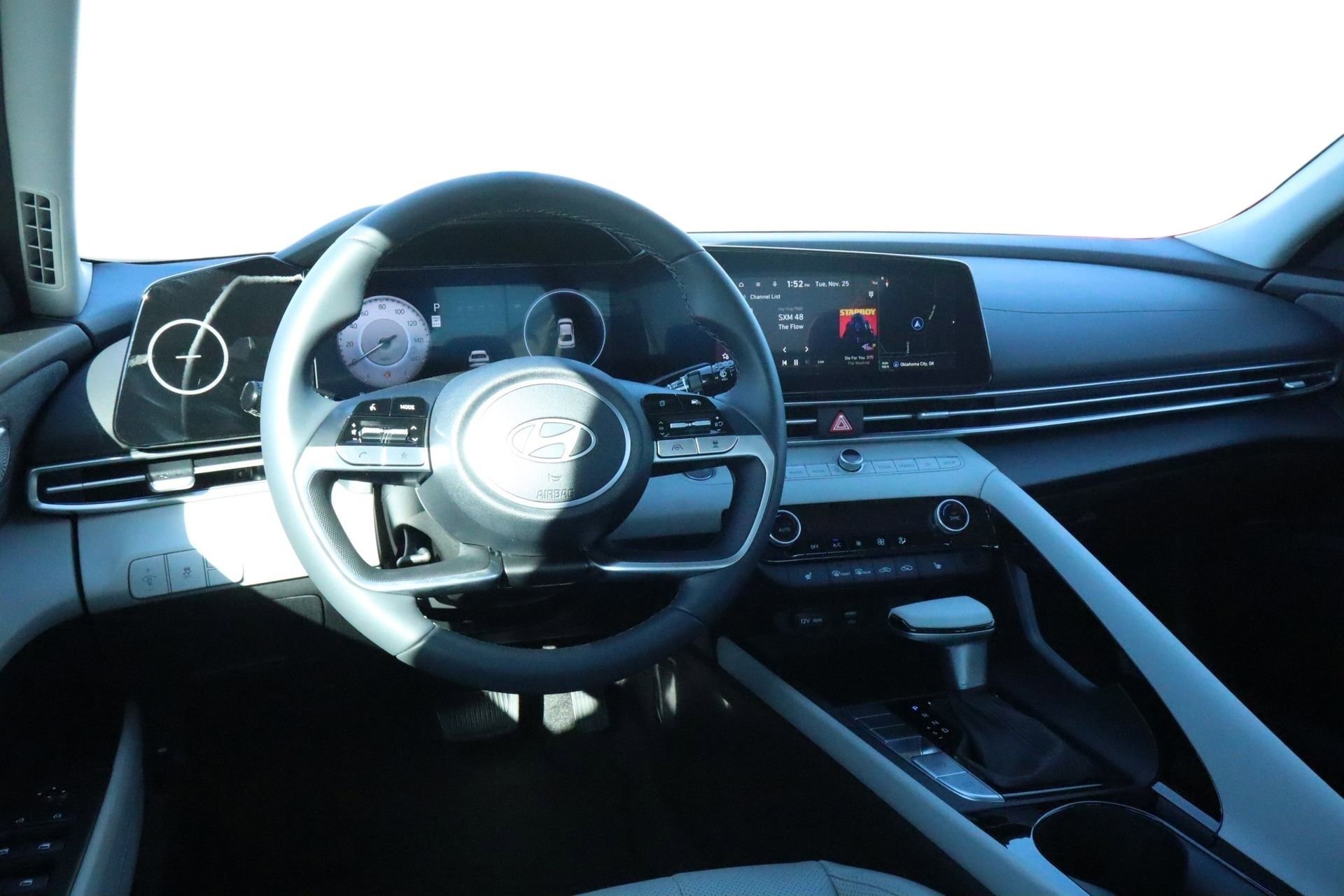 New 2026 Hyundai Elantra Limited image 10