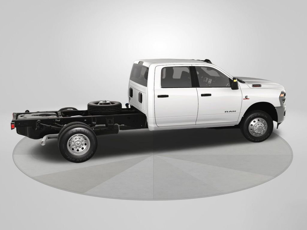 New 2025 RAM 3500 Big Horn image 6