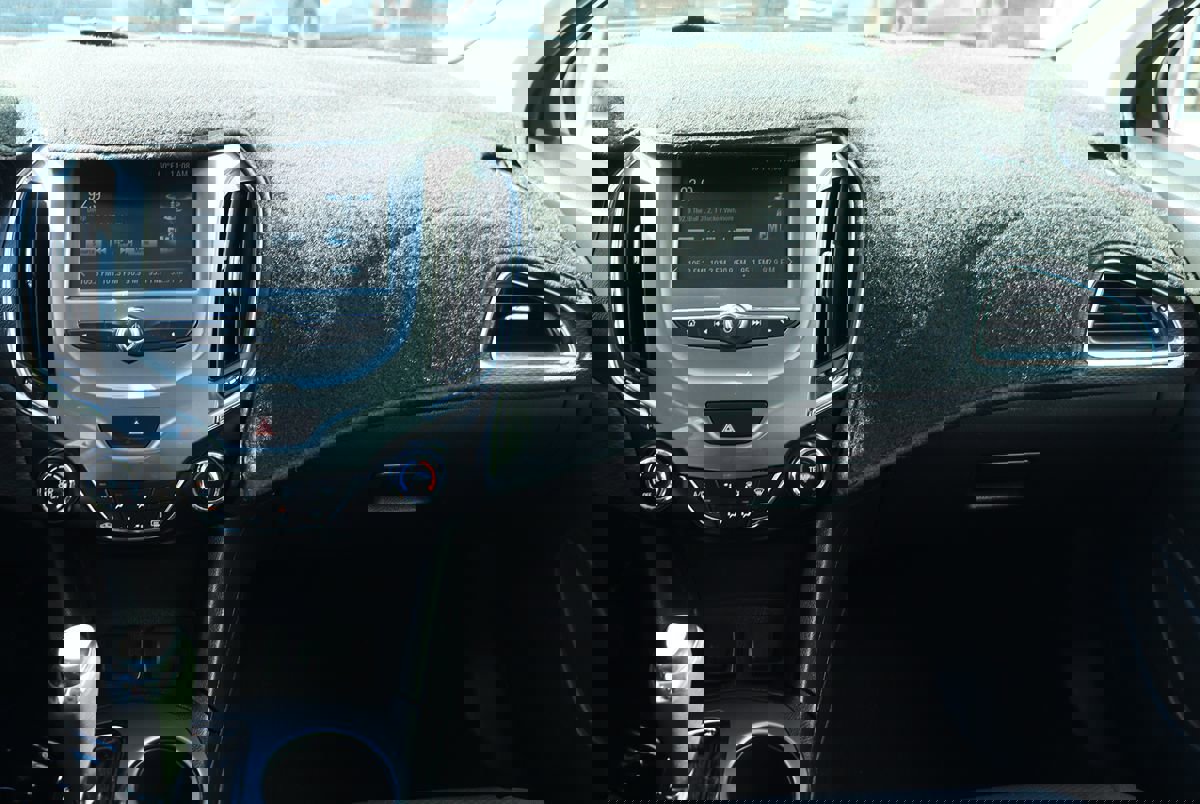 Used 2018 Chevrolet Cruze LT image 44