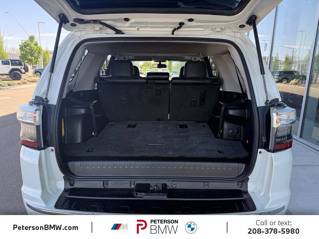 Used 2016 Toyota 4Runner Limited AWD/4WD image 9