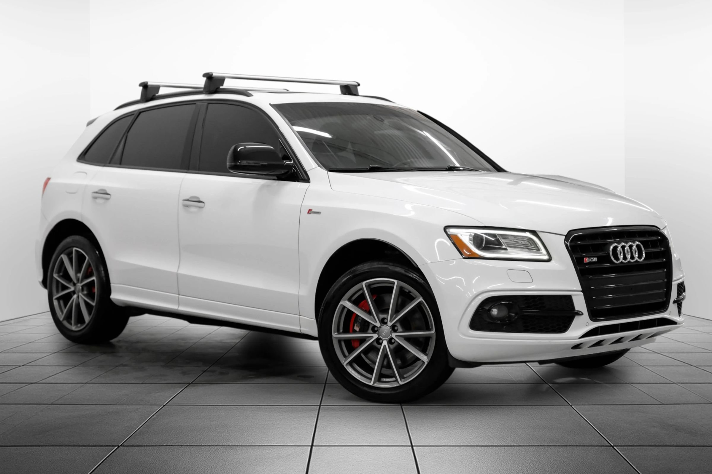 Used 2017 Audi SQ5 Premium Plus AWD/4WD image 7