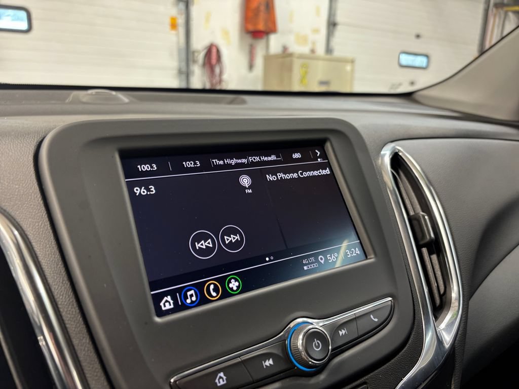 Used 2024 Chevrolet Equinox LT w/ LPO, Floor Liner Package AWD/4WD image 19
