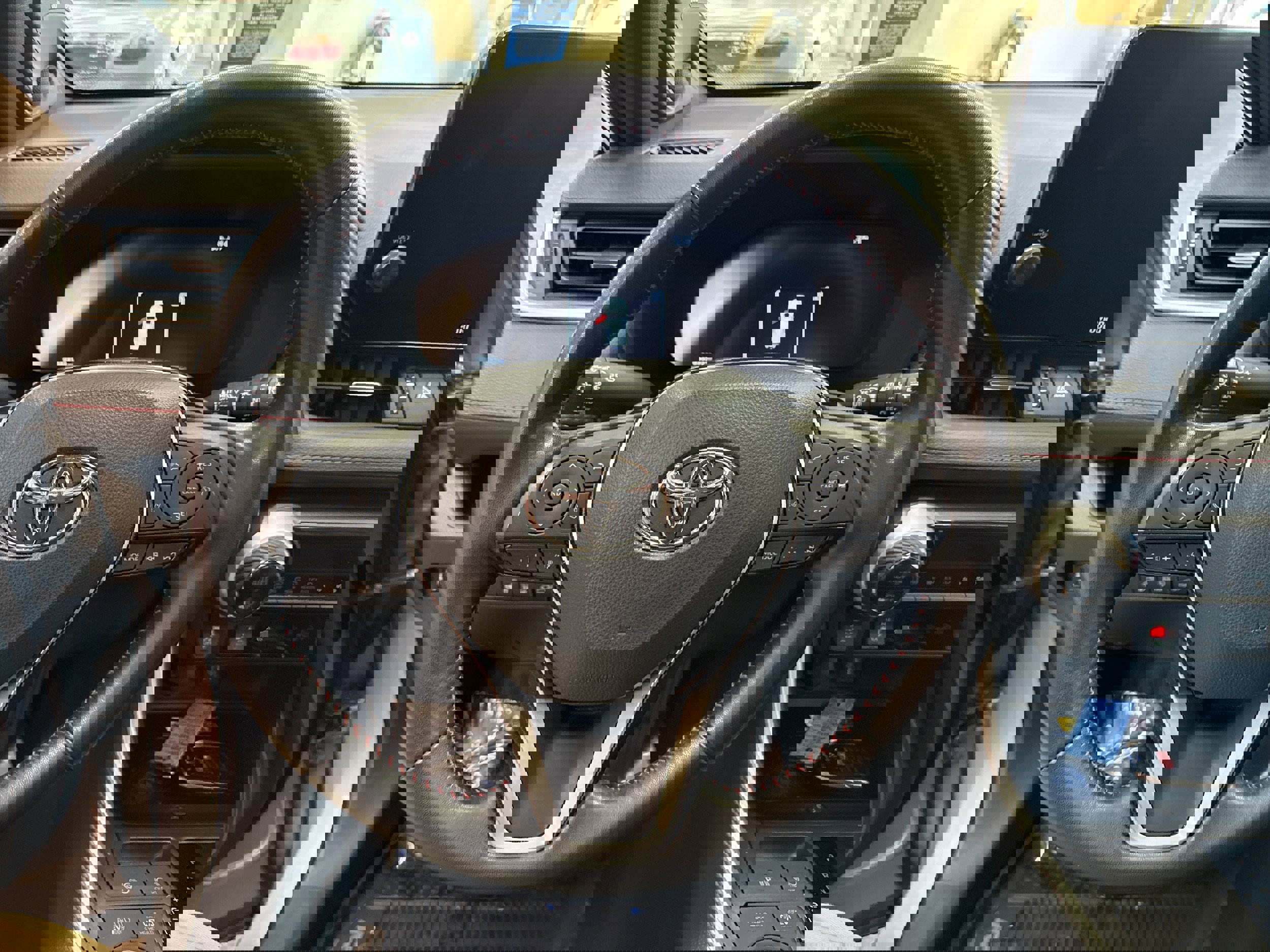 Used 2023 Toyota RAV4 XSE w/ Weather Package image 33