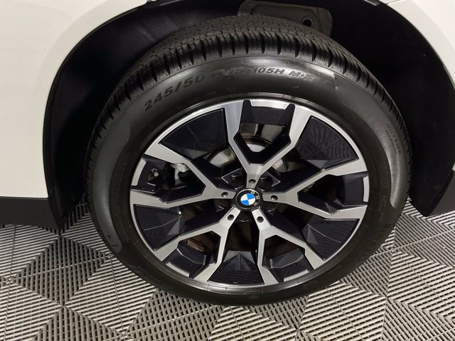 Certified 2025 BMW X3 xDrive30i w/ Premium Package AWD/4WD image 39