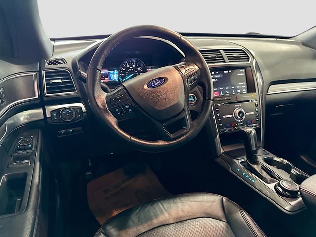 Used 2018 Ford Explorer Sport w/ Equipment Group 401A image 24