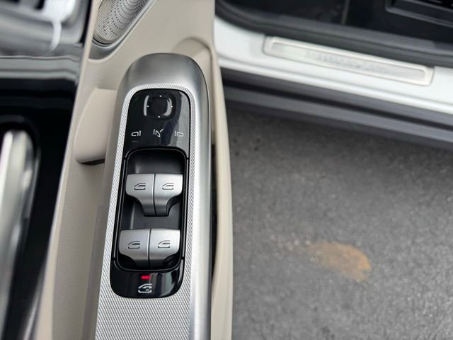Used 2026 Mercedes-Benz GLC 300 4MATIC image 20
