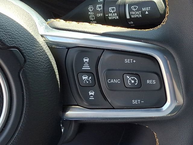 Used 2024 Jeep Wrangler Unlimited Sahara w/ Technology Group image 23