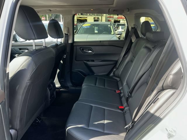 Used 2023 Nissan Rogue SL w/ SL Premium Package AWD/4WD image 11