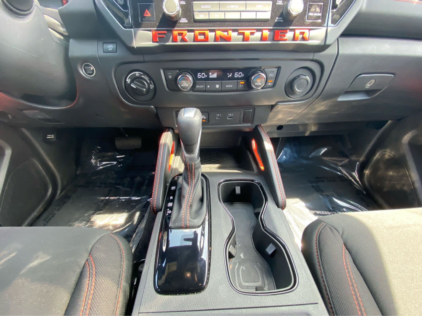 Used 2025 Nissan Frontier PRO-4X w/ Interior Protection Package AWD/4WD image 22