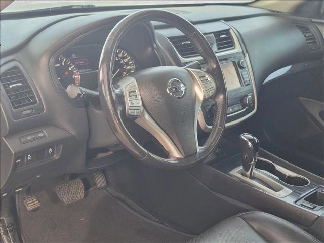 Used 2016 Nissan Altima 2.5 SL w/ 2.5 Technology Package image 10