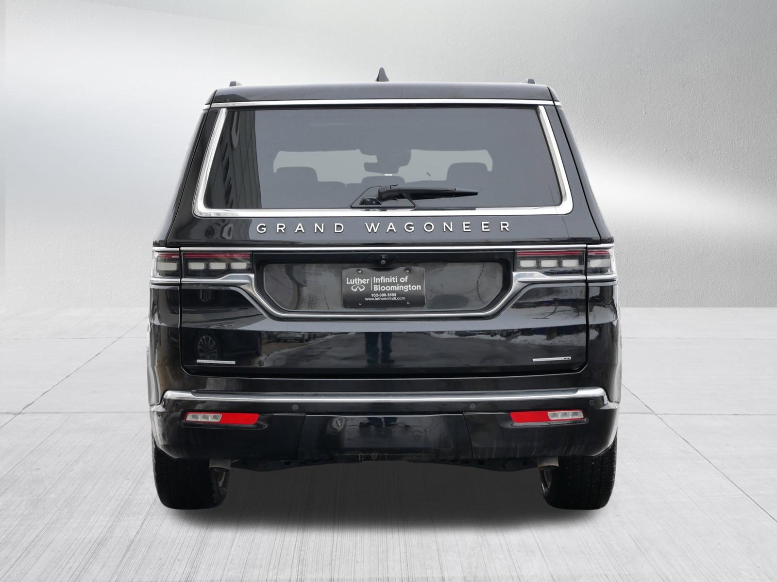 Used 2023 Jeep Grand Wagoneer Series II image 6