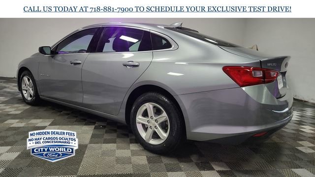 Used 2024 Chevrolet Malibu LT FWD image 5