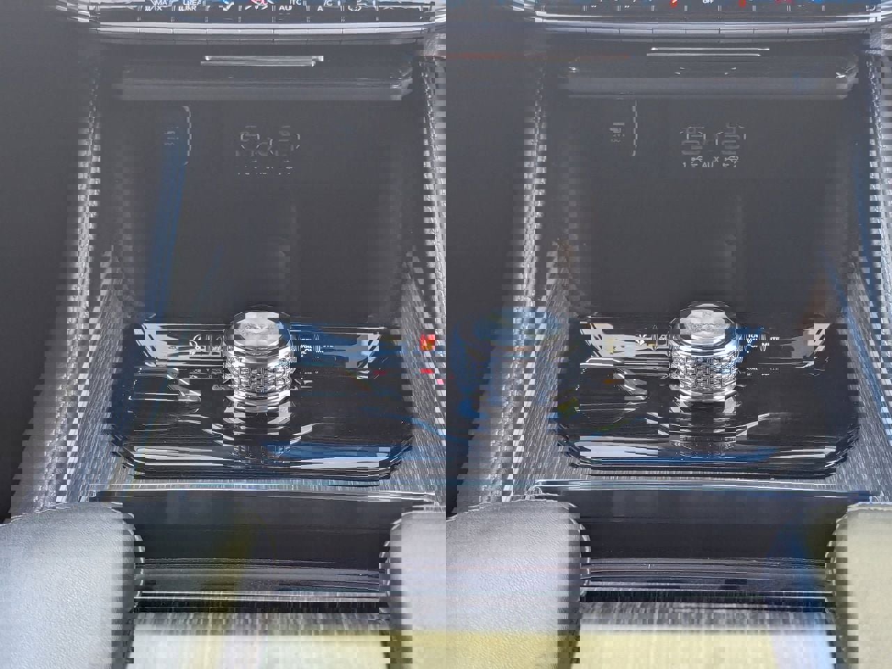 Used 2023 Jeep Wagoneer L Series II image 22