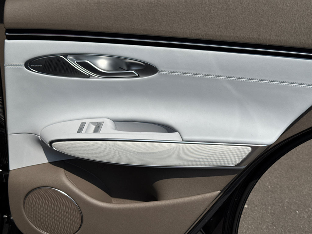 New 2026 Genesis GV70 2.5T Advanced AWD/4WD image 16