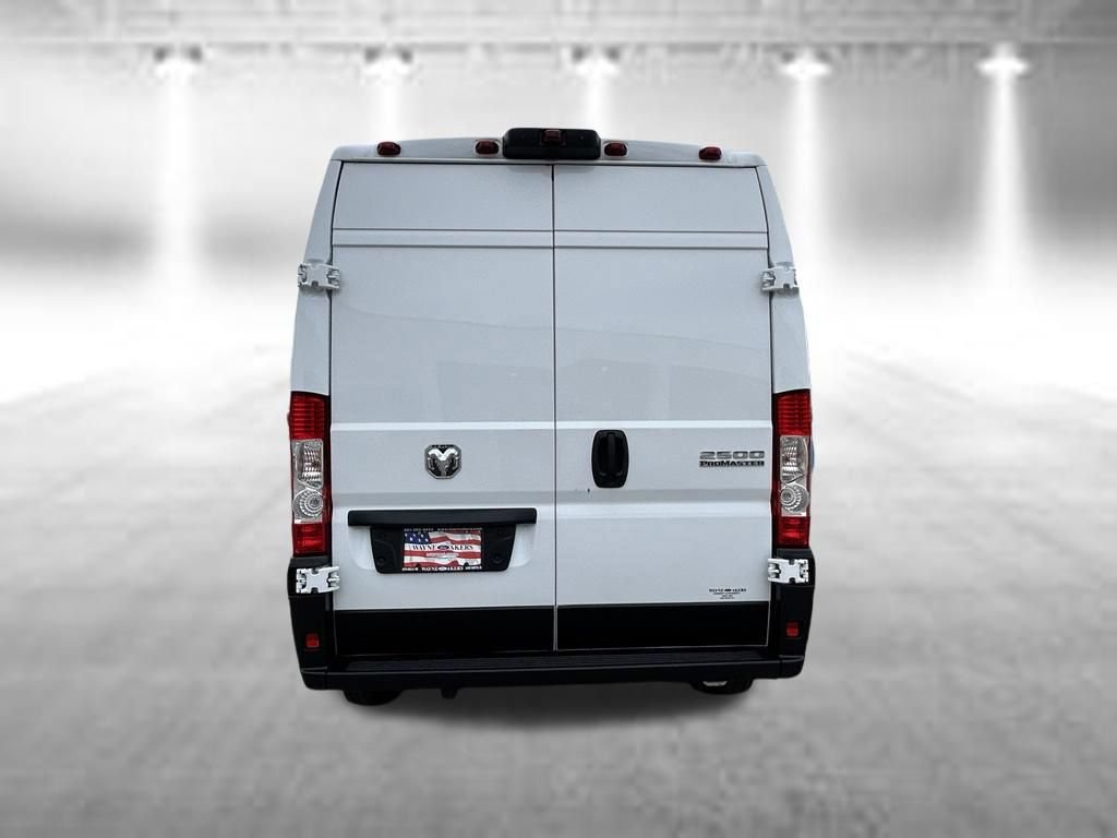 Used 2024 RAM ProMaster 2500 w/ Convenience Group FWD image 5