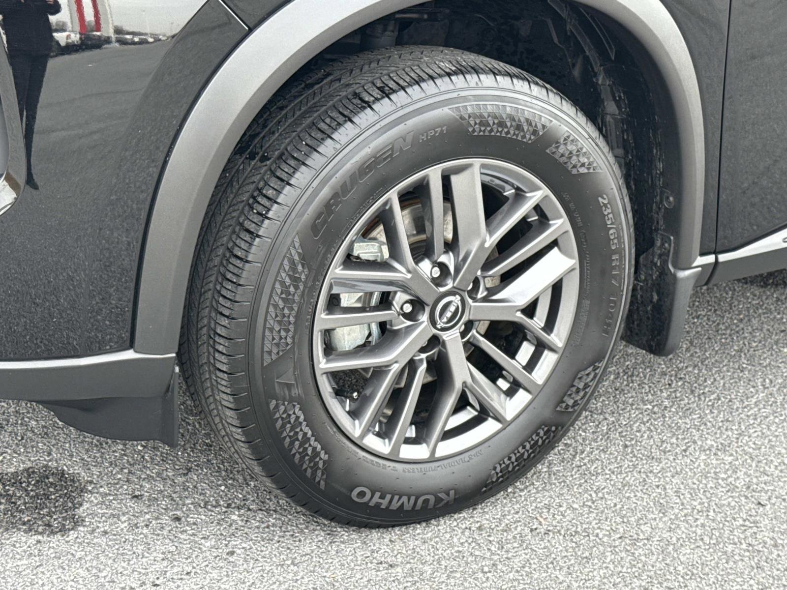 Certified 2025 Nissan Rogue S image 7