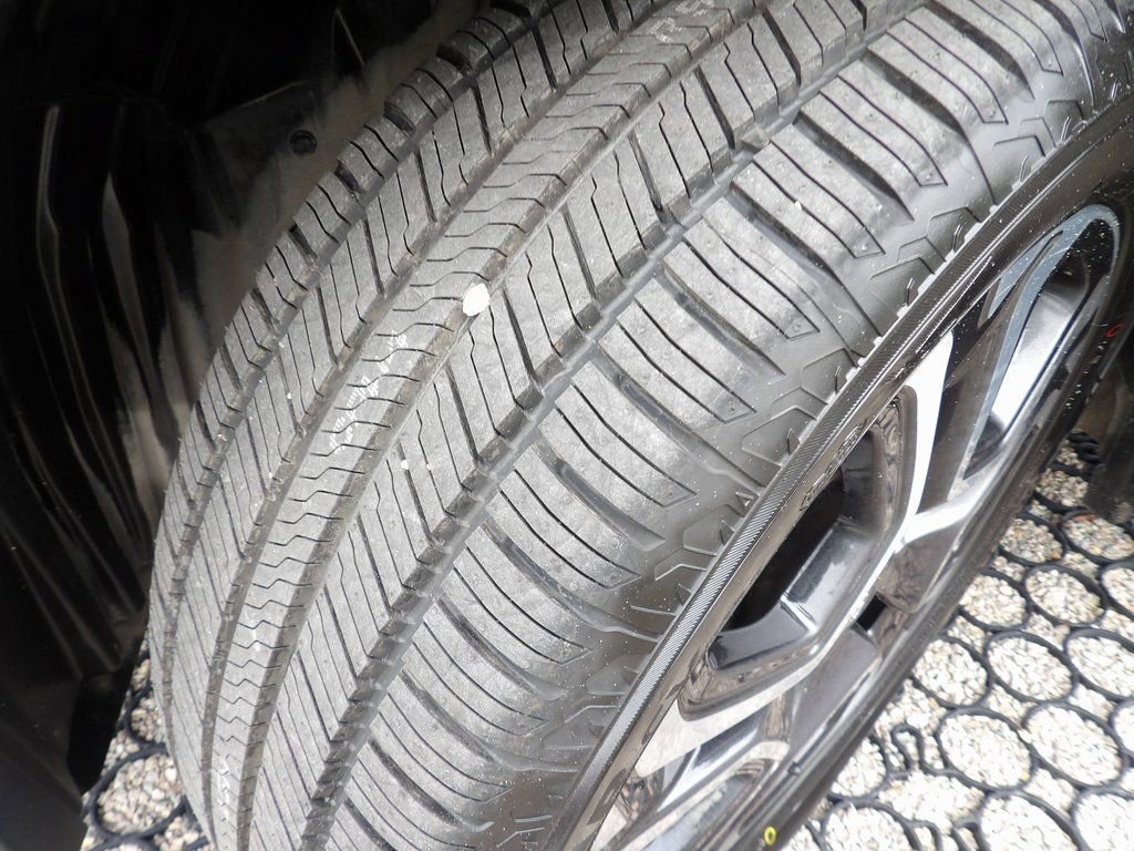 Used 2023 Subaru Ascent Limited w/ Technology Package image 26