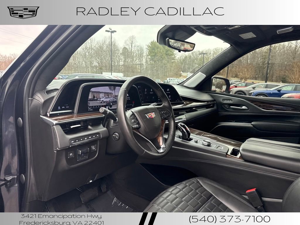 Used 2022 Cadillac Escalade Sport Platinum image 4