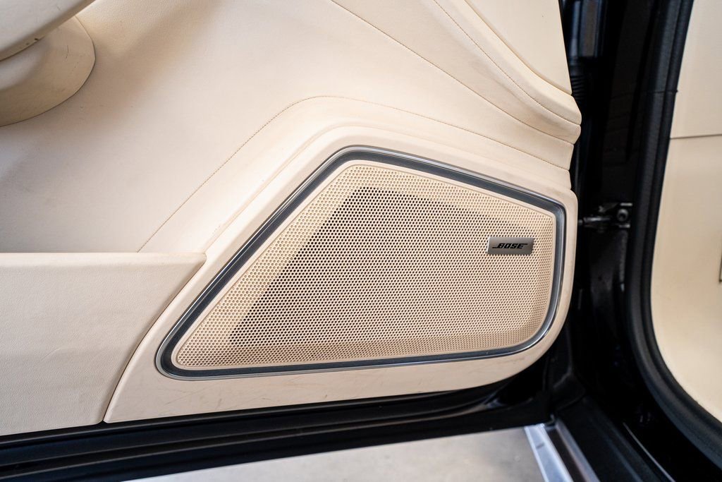 Used 2023 Porsche Panamera Platinum Edition image 33