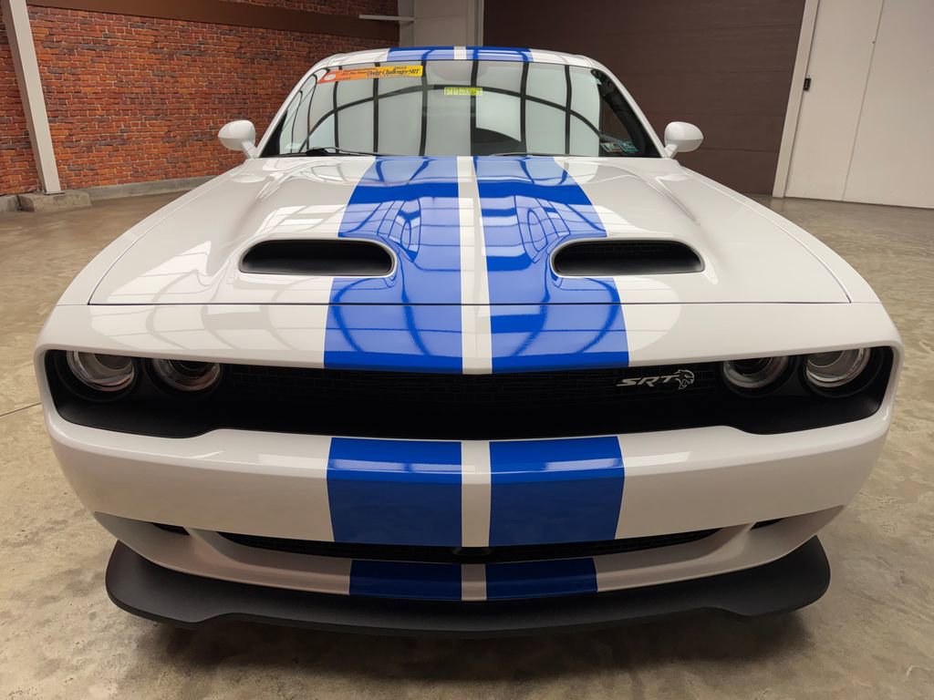 Used 2023 Dodge Challenger SRT Hellcat w/ Driver Convenience Group RWD image 9