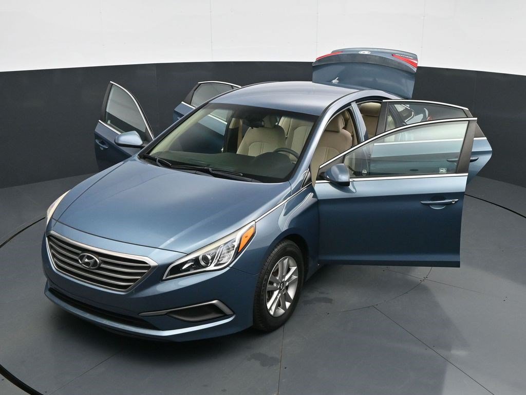 Used 2017 Hyundai Sonata SE FWD image 30