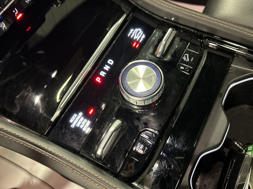 Used 2025 Jeep Grand Cherokee L Summit AWD/4WD image 20