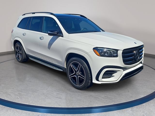 Used 2024 Mercedes-Benz GLS 450 4MATIC image 4
