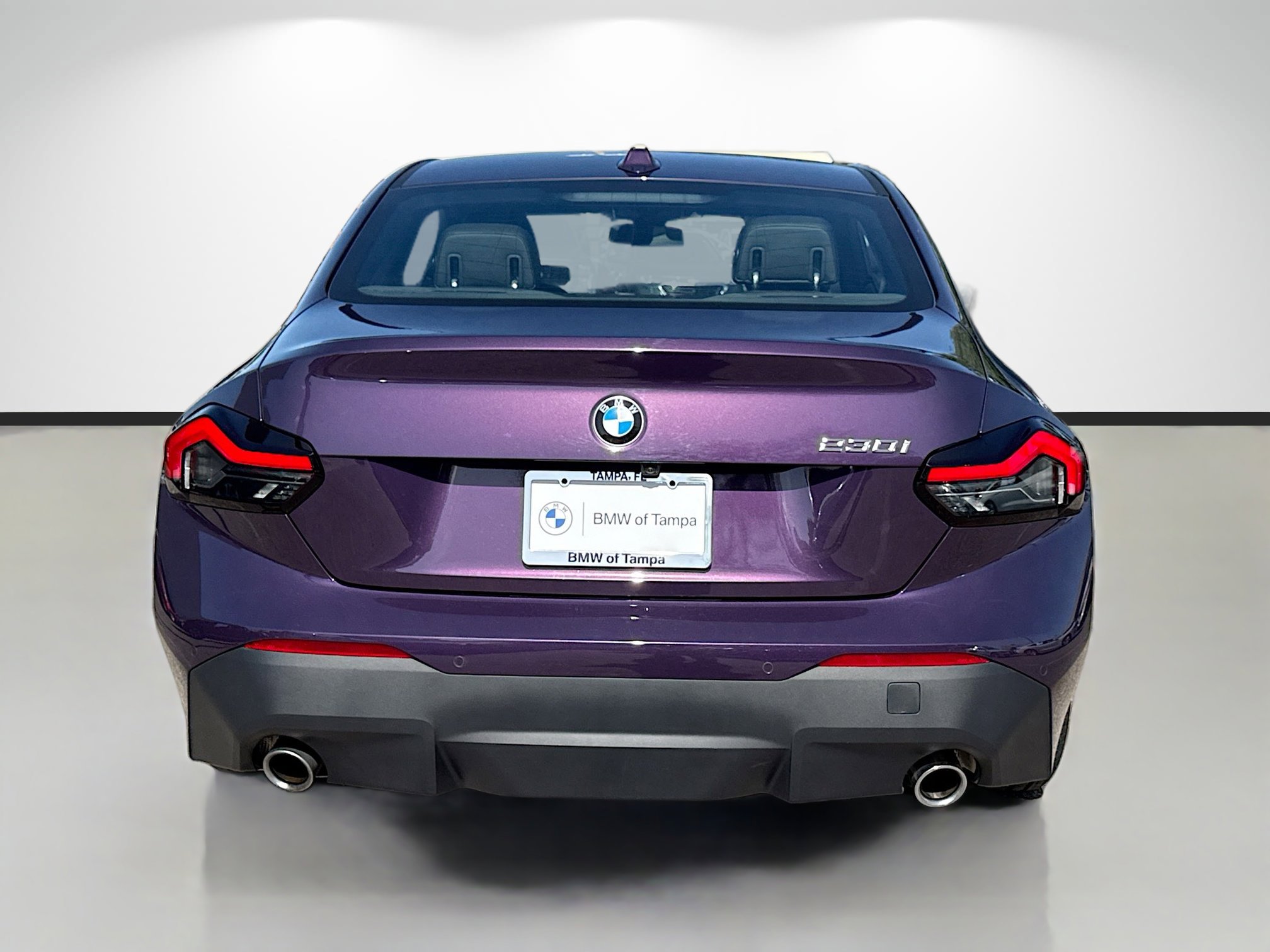 Used 2025 BMW 230i Coupe RWD image 4
