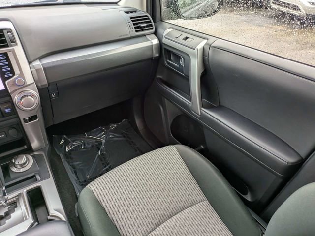 Used 2023 Toyota 4Runner SR5 AWD/4WD image 17