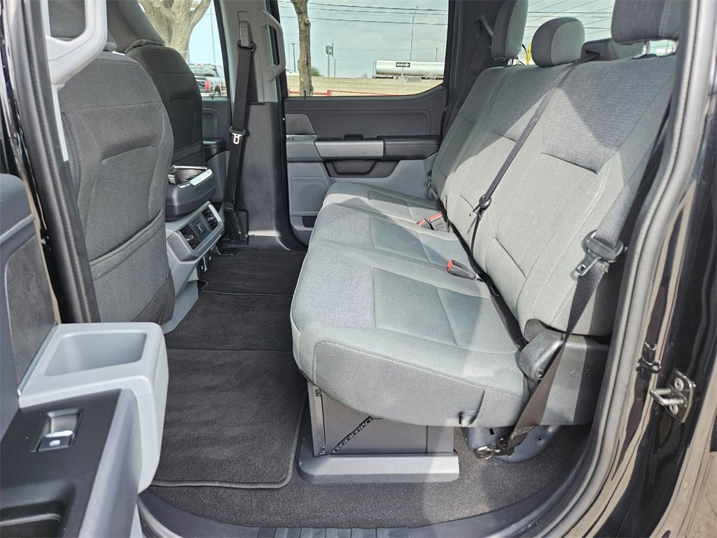 Used 2025 Ford F150 XLT w/ Equipment Group 301A Standard image 27