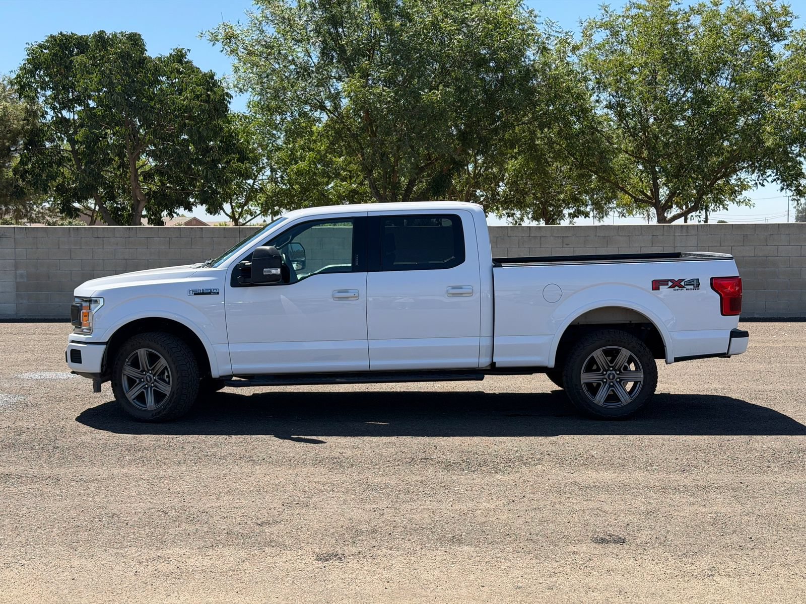 Used 2020 Ford F150 XLT w/ Equipment Group 302A Luxury AWD/4WD image 9