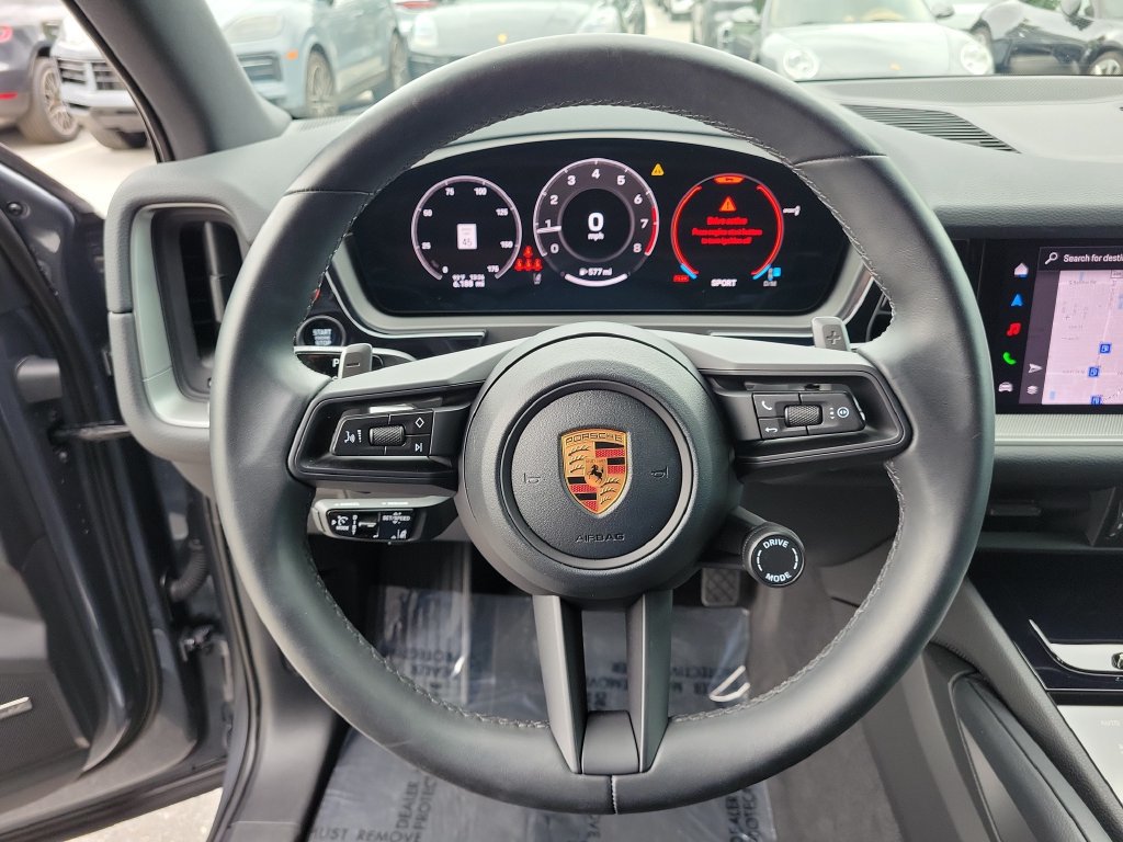 Certified 2026 Porsche Cayenne AWD/4WD image 32