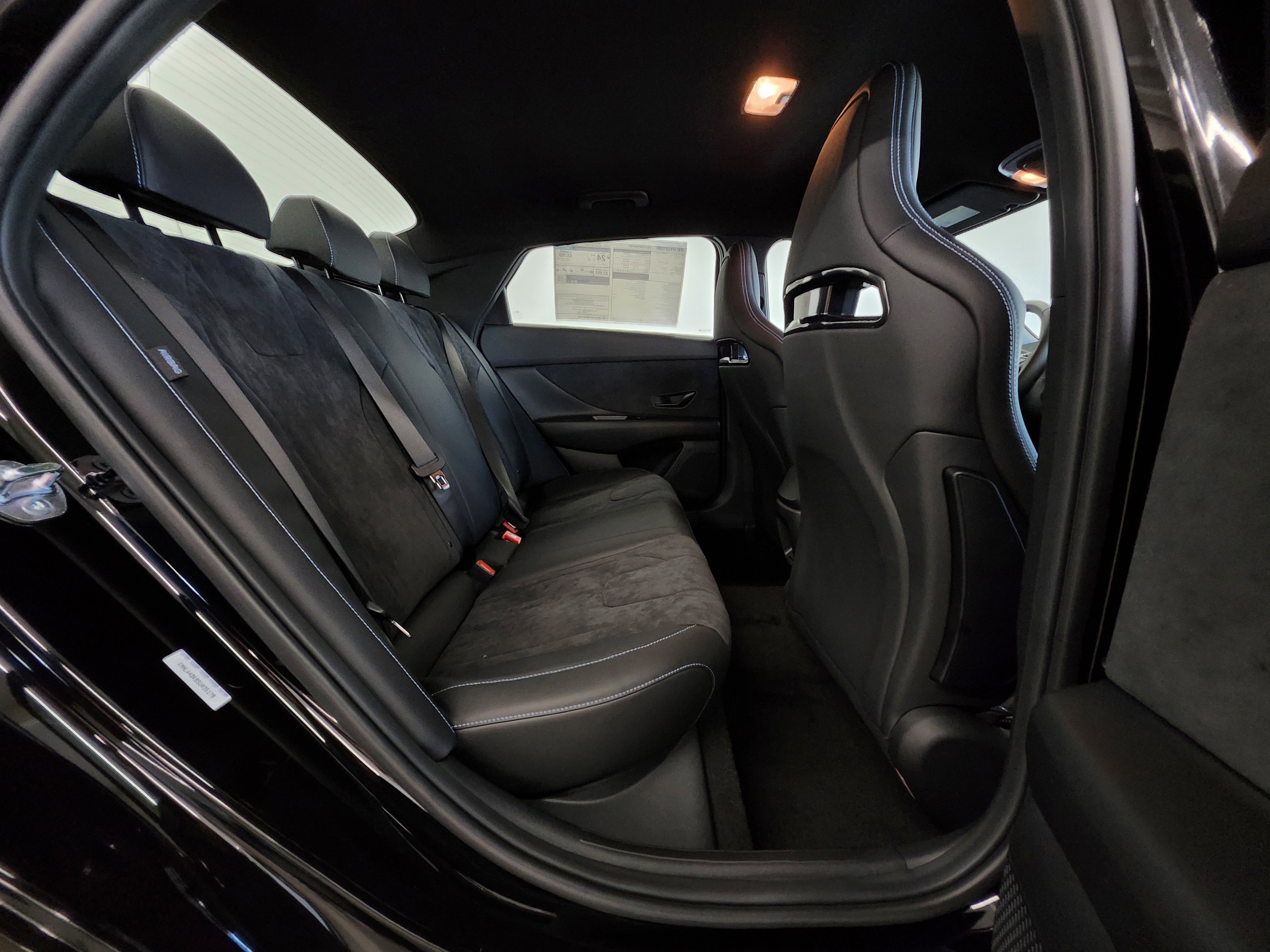 New 2025 Hyundai Elantra N image 18