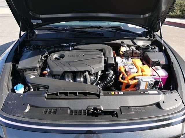 New 2025 Hyundai Sonata Limited image 61