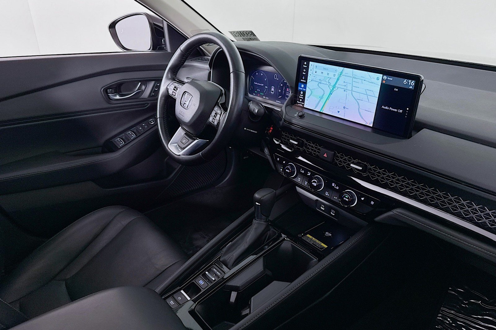 Used 2025 Honda Accord Touring image 16