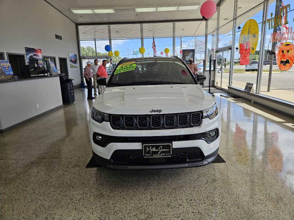 New 2026 Jeep Compass Limited image 2