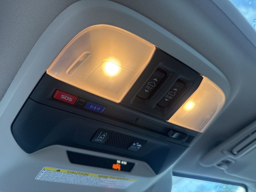 Used 2023 Subaru Crosstrek 2.5i Limited AWD/4WD image 18