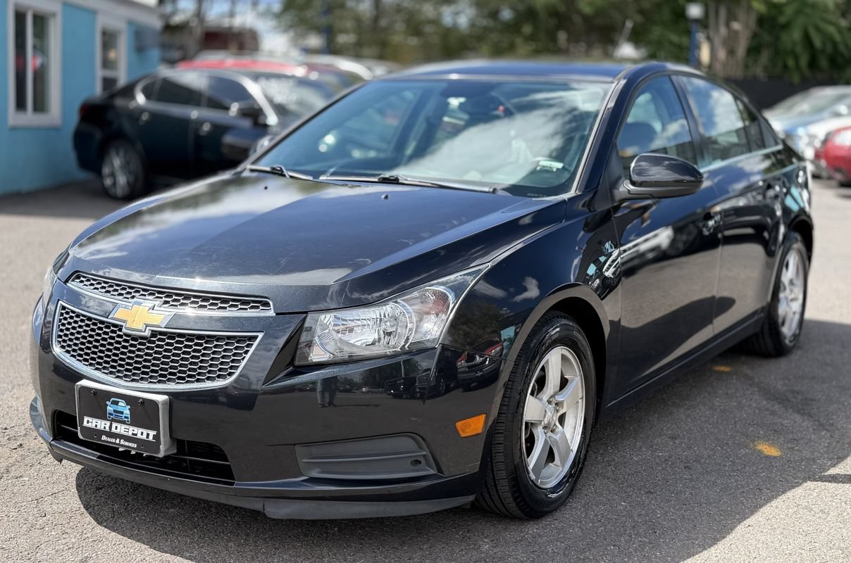 Used 2014 Chevrolet Cruze LT FWD image 6