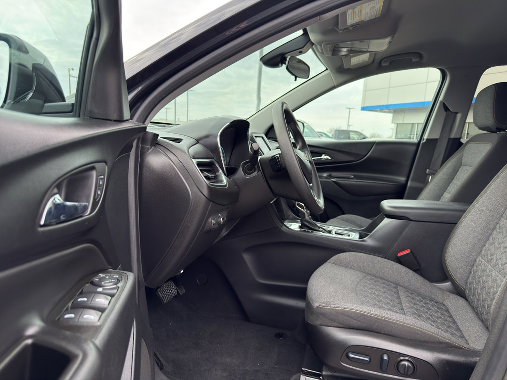 Used 2022 Chevrolet Equinox LT image 11