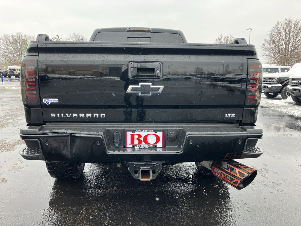 Used 2018 Chevrolet Silverado 2500 LTZ image 6