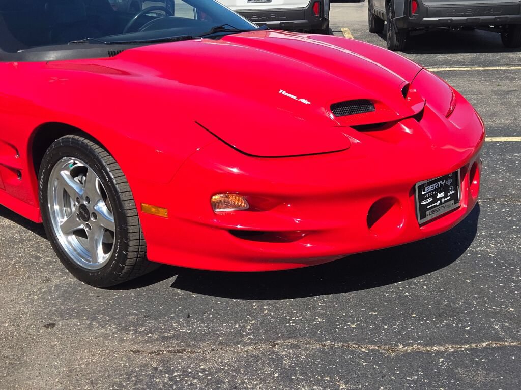 Used 2000 Pontiac Firebird Trans Am RWD image 2