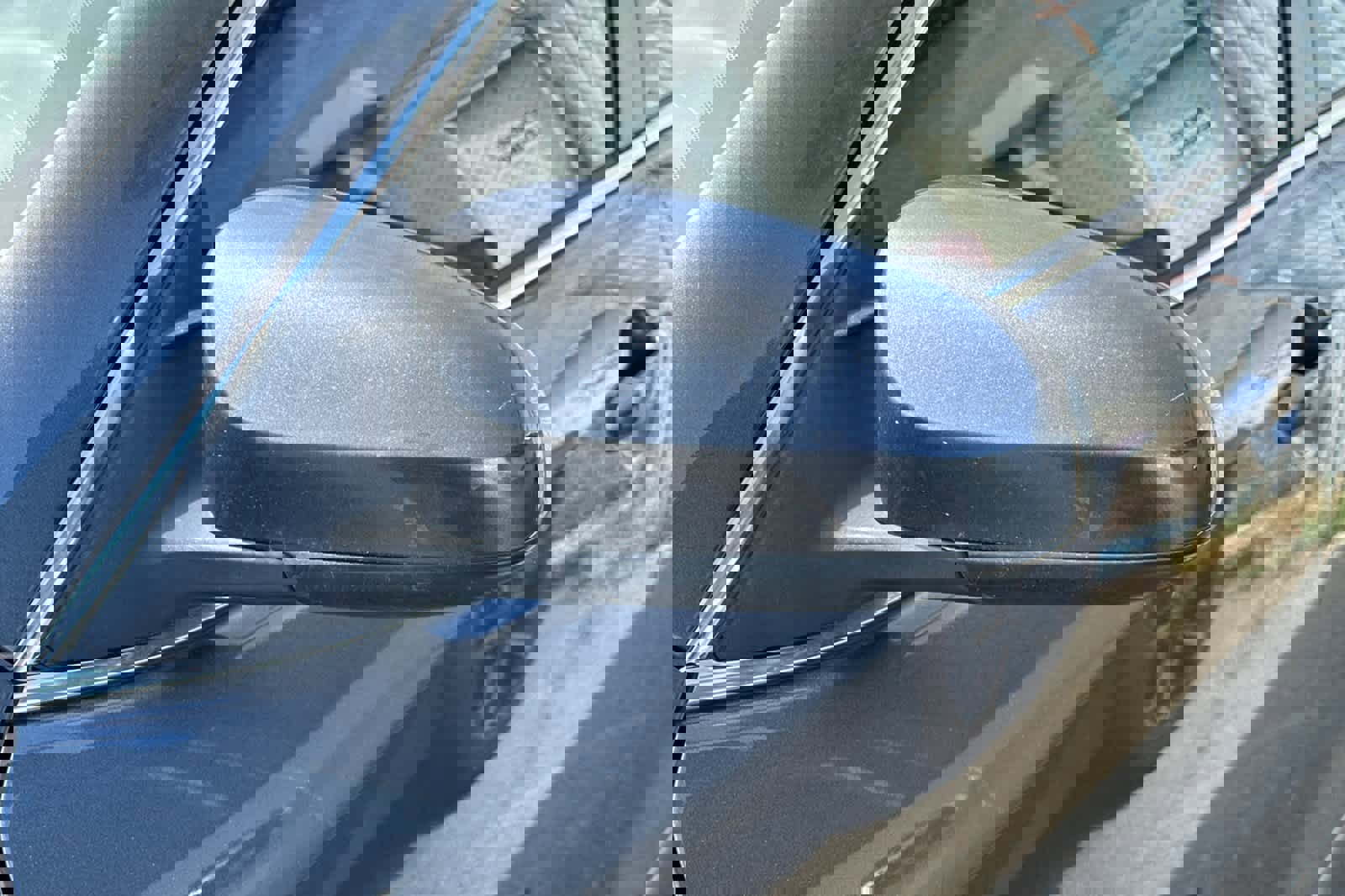 Used 2014 Toyota Camry SE FWD image 9