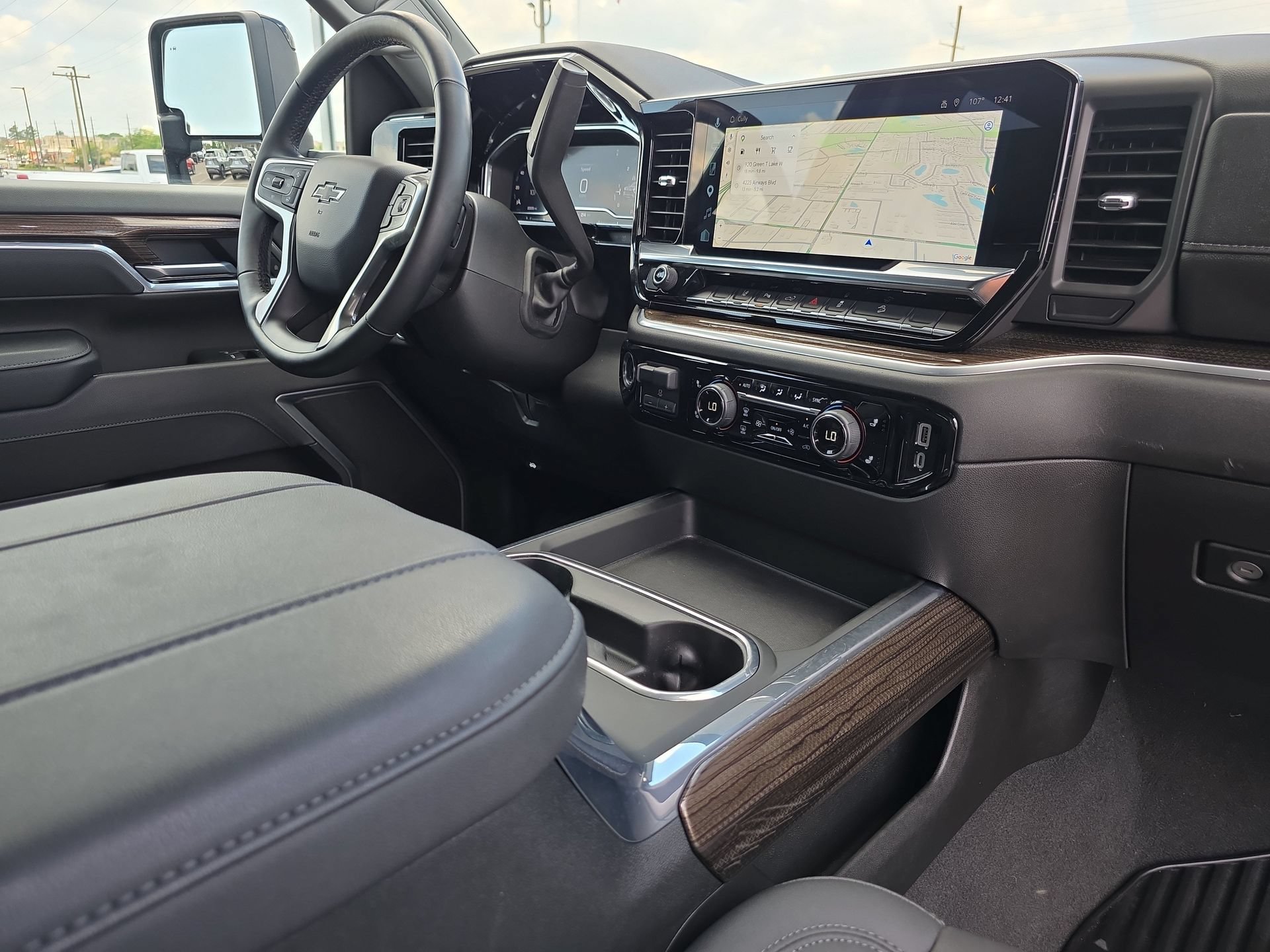 Used 2025 Chevrolet Silverado 2500 LT w/ Trail Boss Package AWD/4WD image 16