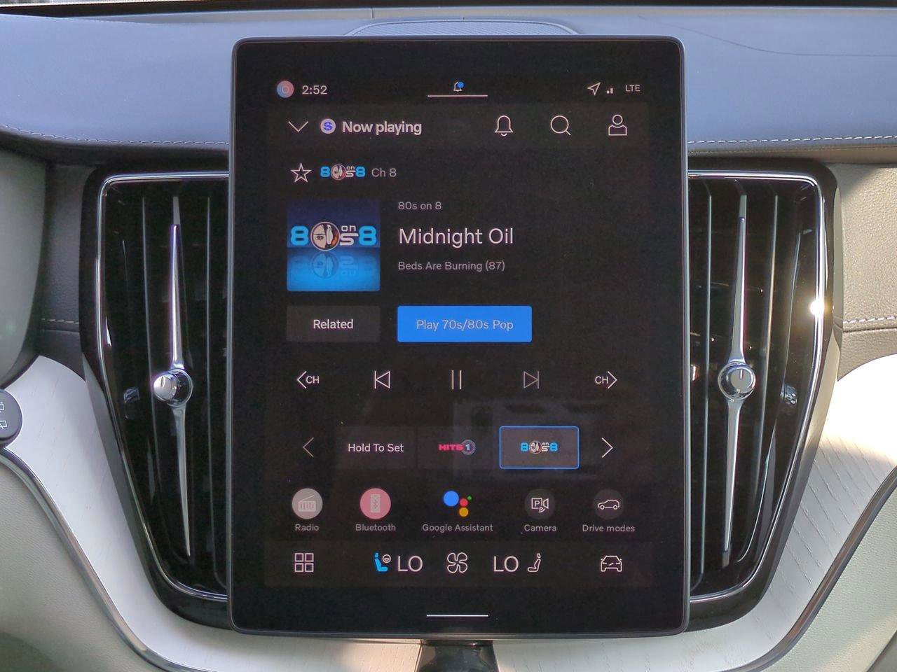 New 2026 Volvo XC60 B5 Ultra w/ Climate Package image 16