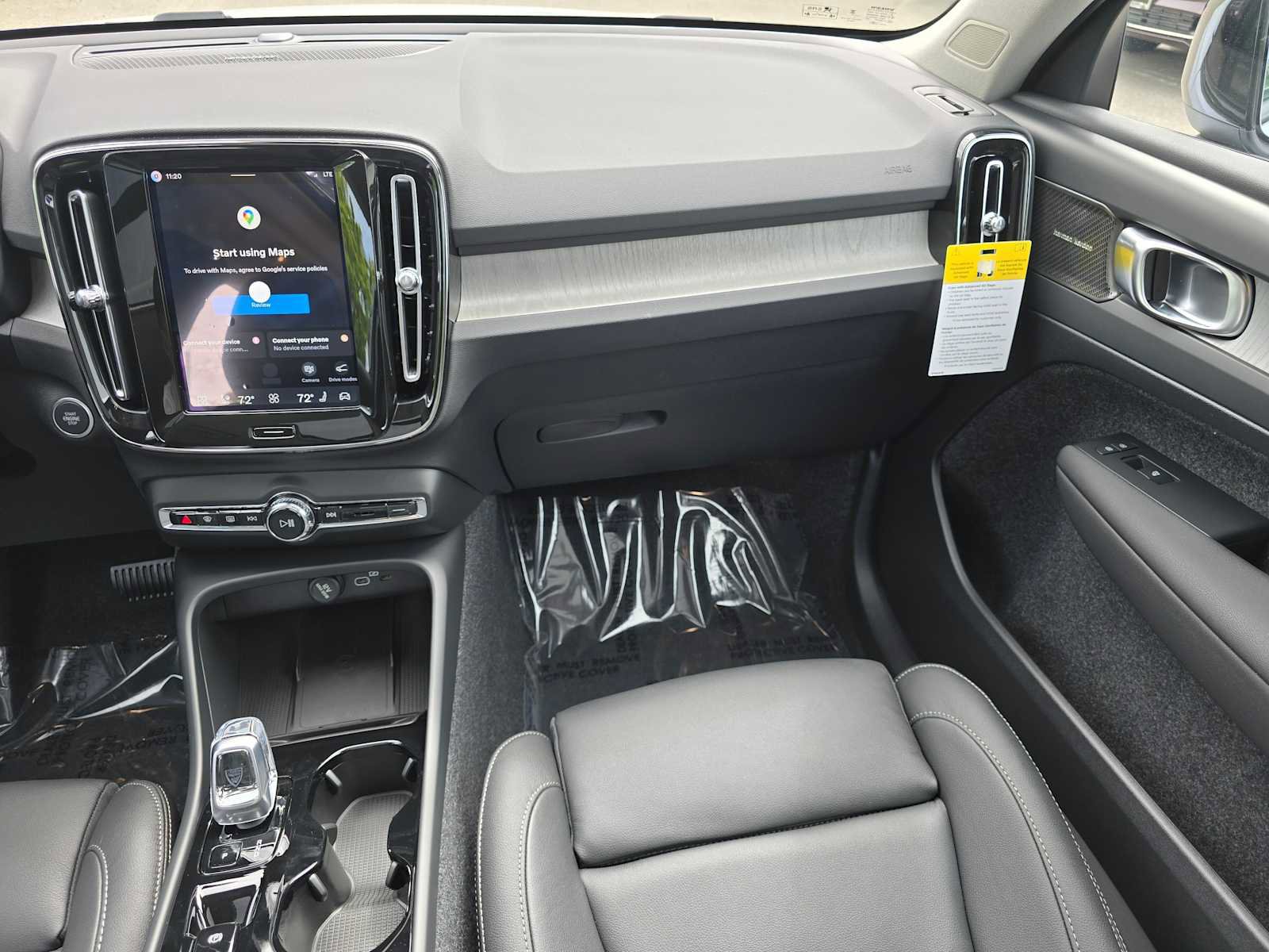 New 2026 Volvo XC40 B5 Ultra w/ Climate Package AWD/4WD image 18