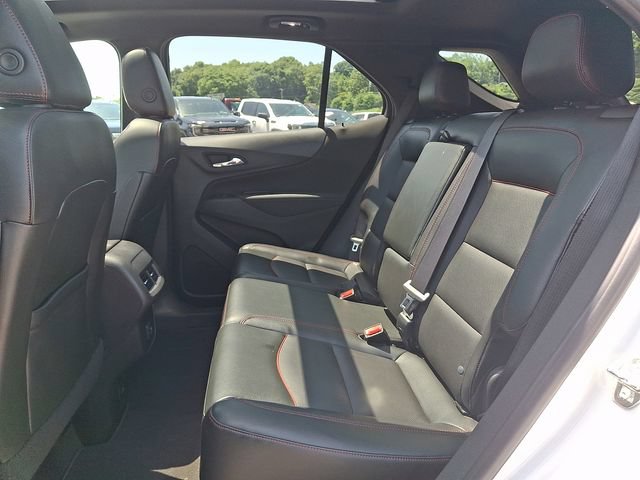 Used 2022 Chevrolet Equinox RS w/ RS Leather Package AWD/4WD image 19