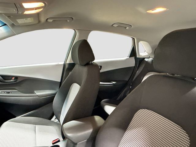 Used 2020 Hyundai Kona SE image 21