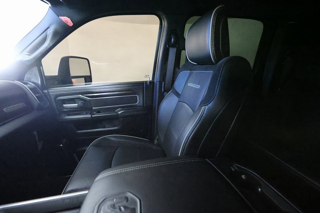 Used 2024 RAM 2500 Laramie w/ Night Edition image 38
